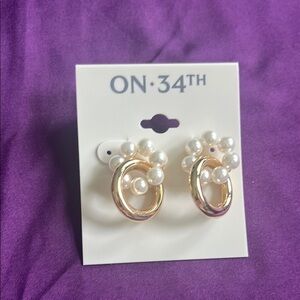 Gold and White Pearl Oval Earrings